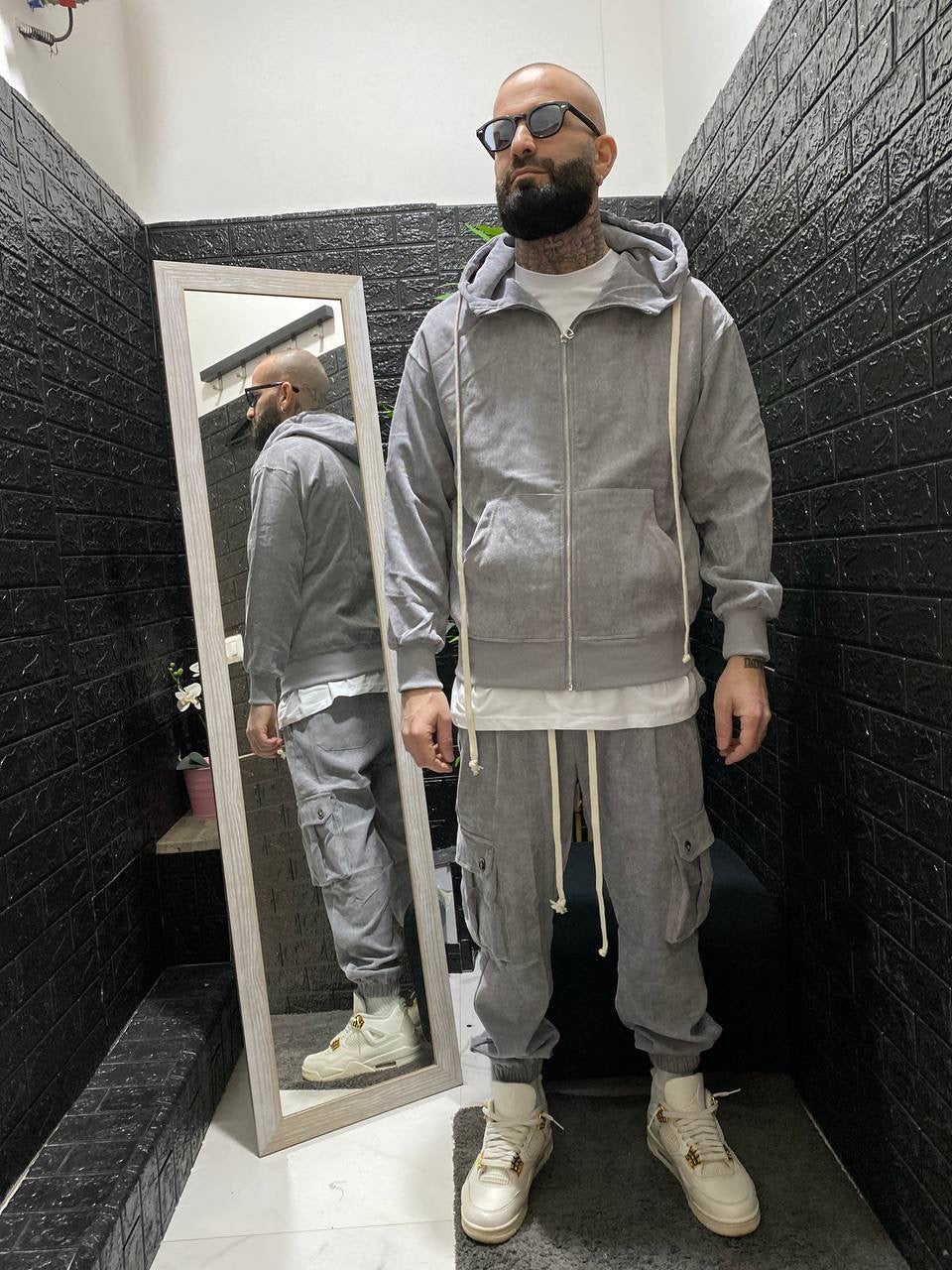 COMPLETO A COSTINE GRIGIO PRIMAVERILE