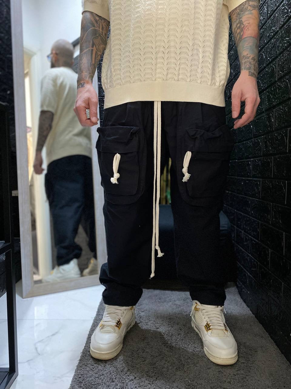 CARGO TASCONI FRONTALI NERO